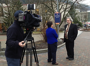 Rep. David Guttenberg being interviewed by Channel 11 reporter Rhonda McBride on the first day of session.