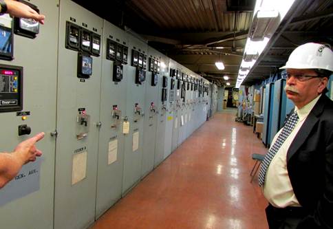 UAF Chancellor Rogers showing me the university?s maintenance projects