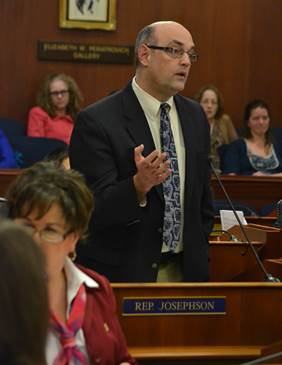 Offering my amendment to remove the ?back door? provision to a voucher system by deleting the part of the bill that gives tax breaks to private religious schools