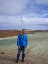 Rep. Scott Kawasaki and wind turbine