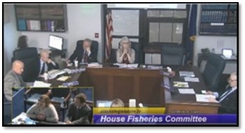 Rep. Tarr and Thatcher introducing HJR28 to the House Fisheries Committee.