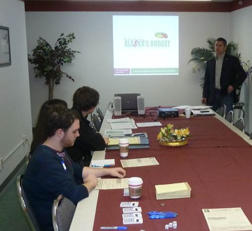 Rep. Tuck hosting a Saturday fiscal policy workshop with local youth.